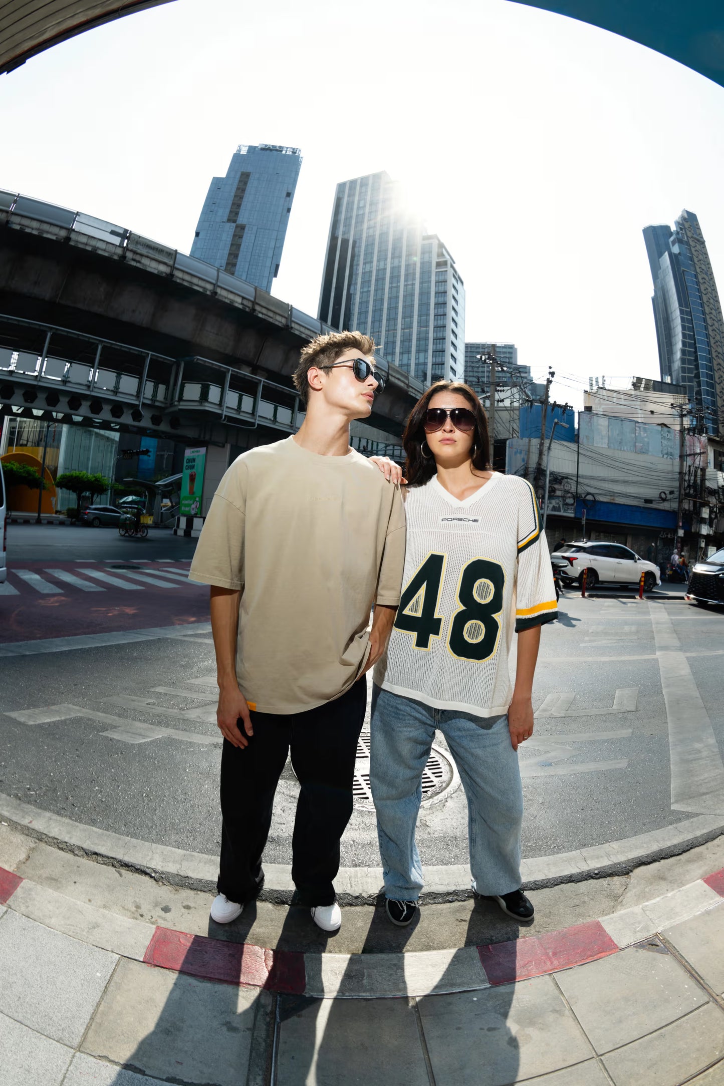ユニセックス Tシャツ(ベージュ) - AHEAD