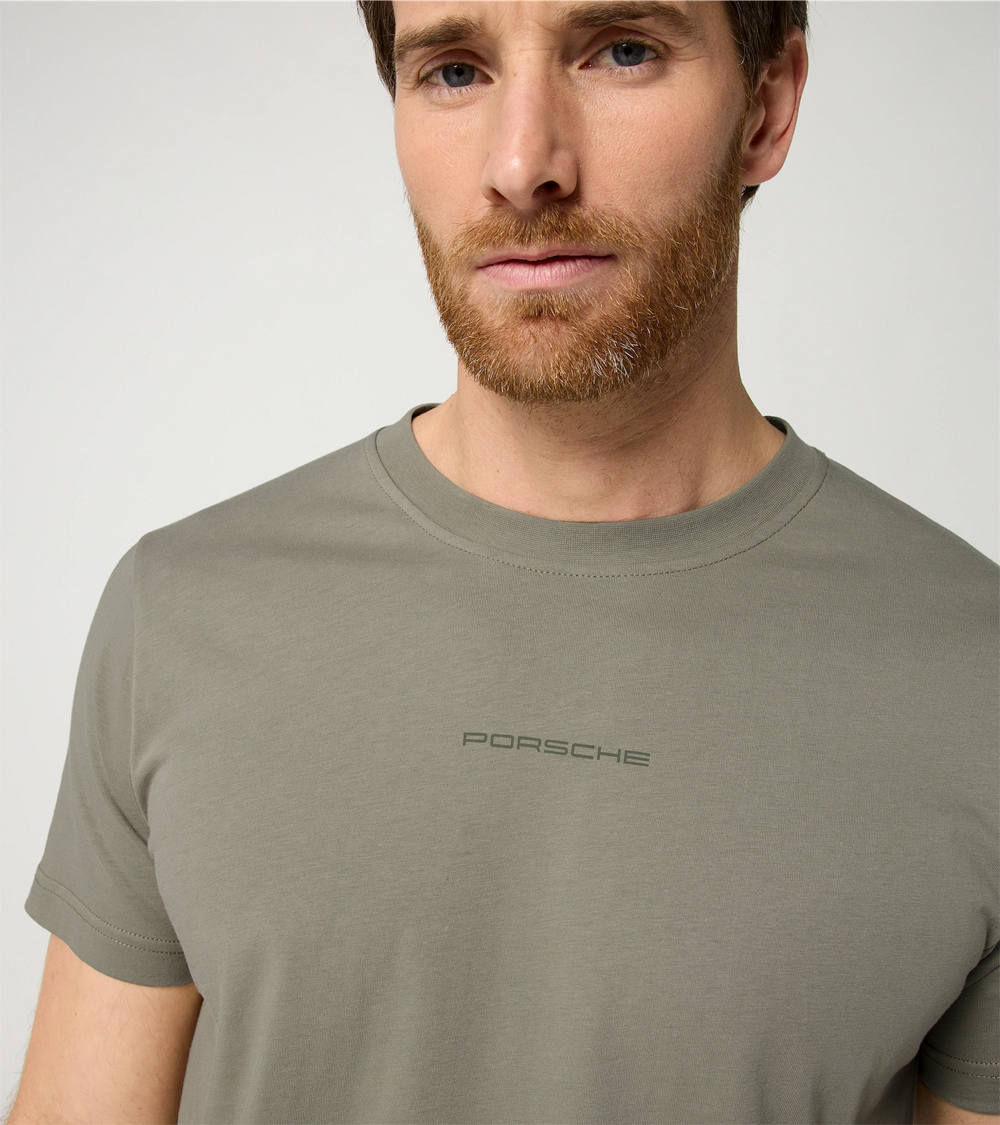 Tシャツ グリーン – Porsche. There is no Substitute.