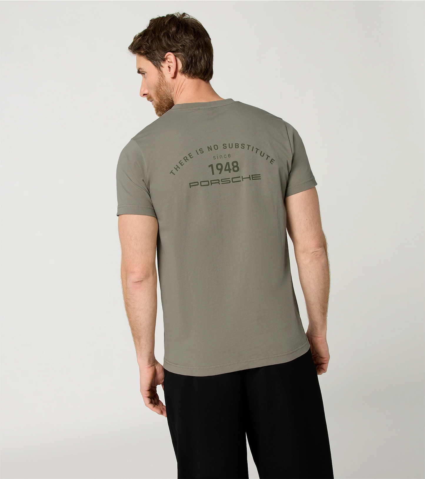 Tシャツ グリーン – Porsche. There is no Substitute.