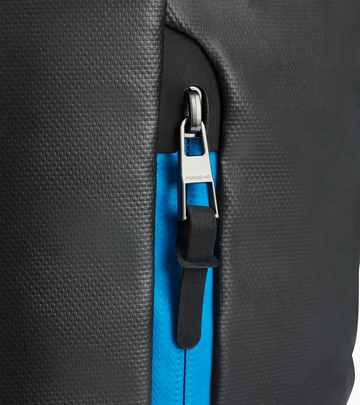 バックパック 911 – Essential – ポルシェ公式オンラインショップ バックパック 911 – Essential – ポルシェ公式オンラインショップ