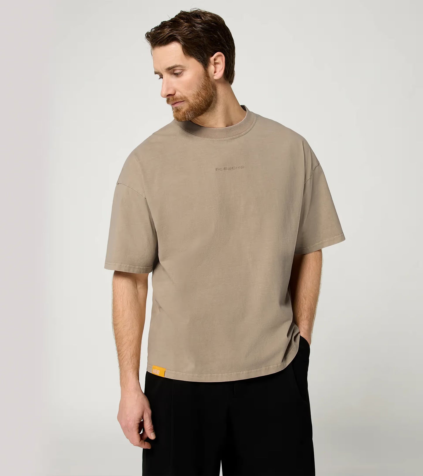 ユニセックス Tシャツ（ベージュ） - AHEAD